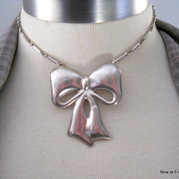 Mexican Sterling Bow Brooch - Fine Jewelry