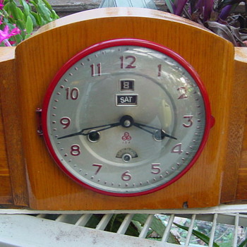 1945 - 50's Chinese Day and Date clock with Military Time Display