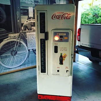 1950's Cavalier CS-96-A round top 10 cent Coke Machine - Coca-Cola