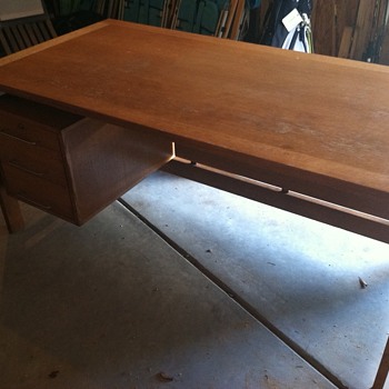 Munch Mobler Desk - Jensen and Valeur Design. - Furniture