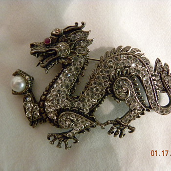 Rhinestone dragon