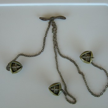 Old military styled jewelry  - Military and Wartime