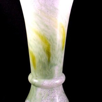 Durand-Kimble Cluthra Vase c. 1930