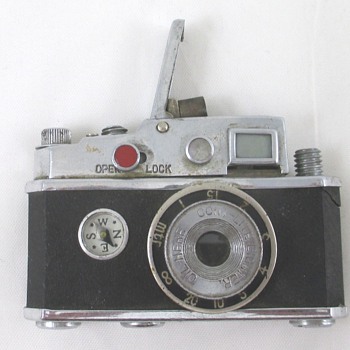 1950's Camera Lighter - Tobacciana