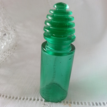 1929 Rene Lalique Sans Adieu Perfume Bottle - Art Glass