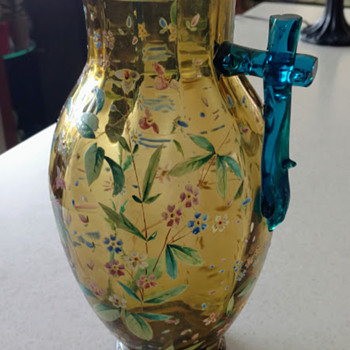 MOSER's or?? Help if anyone see's something for sure. - Art Glass