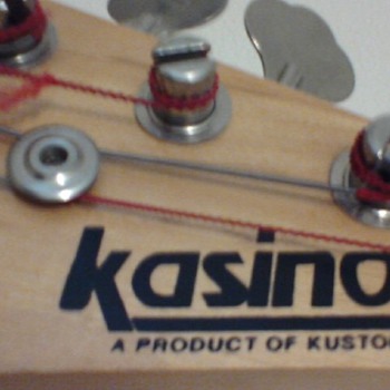 Kasino by Kustom: Vintage Bass Guitar