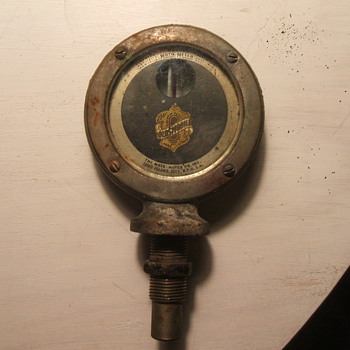 1913 Oldsmobile Boyce MotoMeter