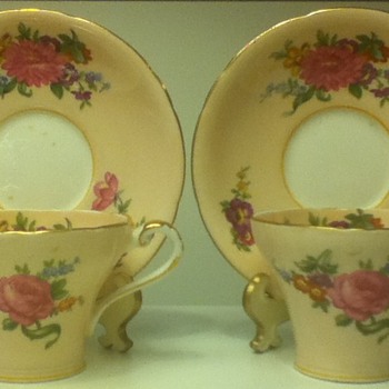 Aynsley Cup and Saucer Sets w/Decorated Cup Interiors - China and Dinnerware