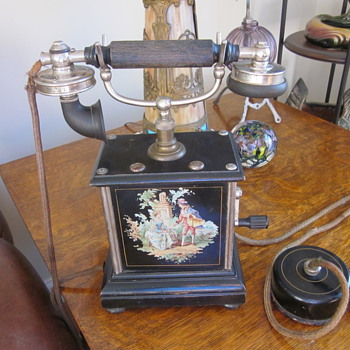 Antique Crank Telephone...