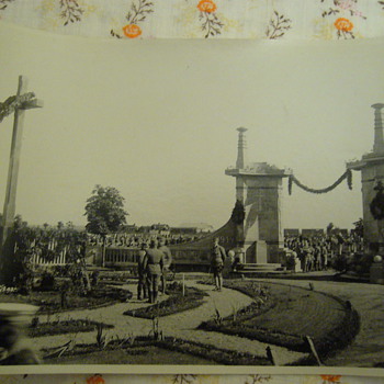 1916 photo - Photographs