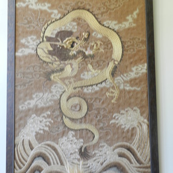 16 Century Gold Dragon - Rugs and Textiles
