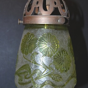 Acid Etched Shade Art Nouveau decore  - Art Glass