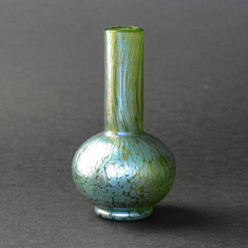 Loetz Creta Papillon vase - Art Glass