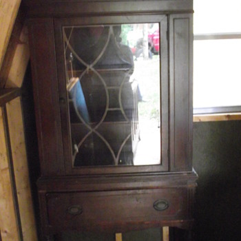 CHINA CABINET