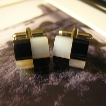 Black n' White Checkered (Lucite) Cuff Links