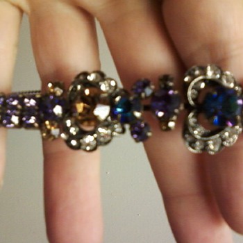 Weiss bracelet
