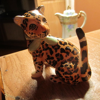 Lynn Chase Designs Baby Jaguar Jungle Figurine 3-1/4"