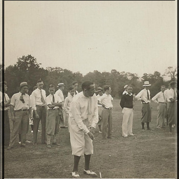 I need help identifying this golfer. - Photographs