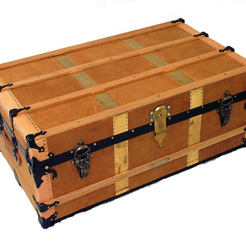 Marshall Fields Steamer Trunk - Furniture