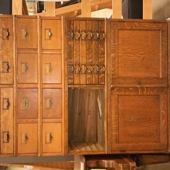 Vintage GLOBE furniture (Globe-Wernicke) - Furniture