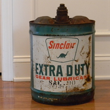 Vintage Sinclair Oil Lube 5 gallon can