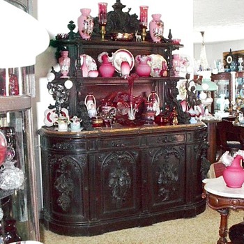 Furniture, glassware, toys, etc. - Furniture