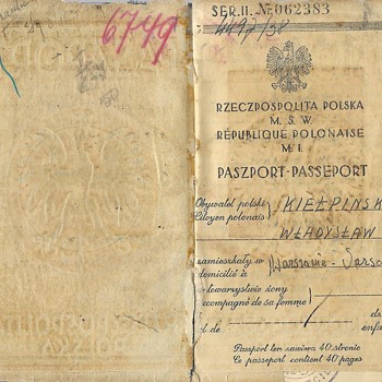 WW2 used Polish passport - Paper