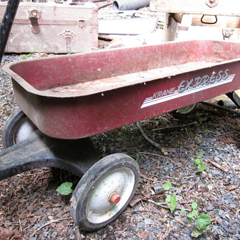 Krane Express red pull wagon