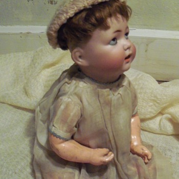 simon and halbig talking doll