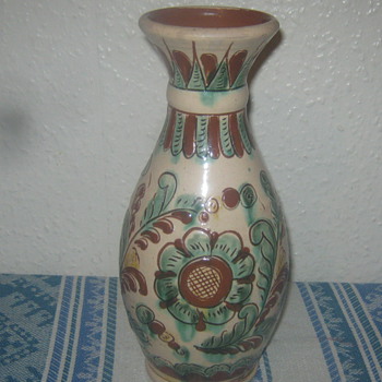 Stoneware vase 1920 ?