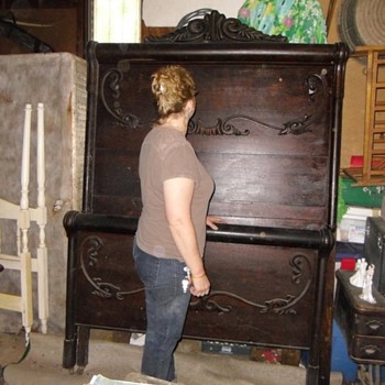 Grannies hidden tresure! Wooden bed, wash stand w/mirror and dresser w/mirror all pieces were bought from 1890-1919