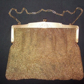 Vintage 14k gold mesh purse. Can you identify? 