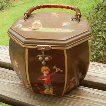 Unique handbag or carrying case - Bags