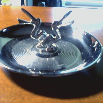 Hamilton Products Art Deco Style " Pelican  " Ashtray / Circa 1940's - 1950's