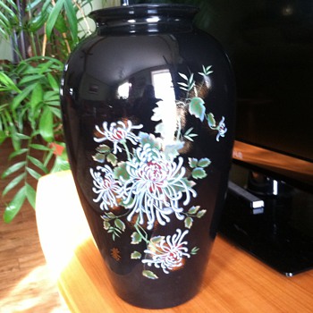 Oriental vase