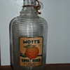 VINTAGE MOTT'S SWEET CIDAR RIBBED BOTTLE