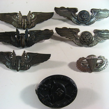 WWII wings - Military and Wartime