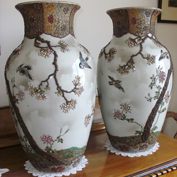 Two large Japanese 'appliqué' vases