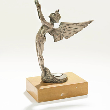 French Egyptienne Car Mascot, Signed Fady Cajani, circa 1925 - Art Deco
