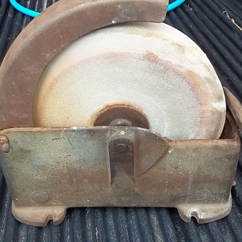 VINTAGE WETSTONE GRINDER