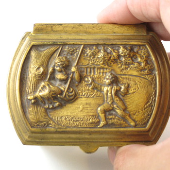 romantic scenes cast metal ring box