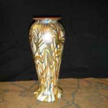 ART GLASS VASE-  - Art Glass