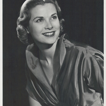 Grace Kelly Portfolio Photo (1951) - Photographs