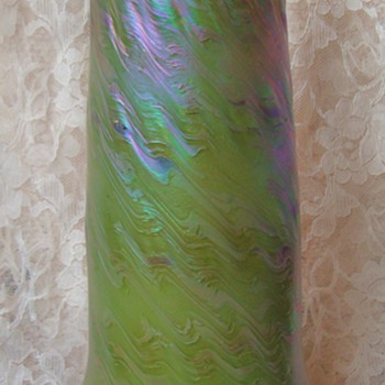 Please Help Identify This Loetz Vase - Art Glass
