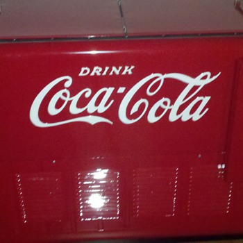 Coca Cola Westinghouse 1938 totally refurbished water bath cooler.