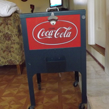 Reproduction coca cola cooler