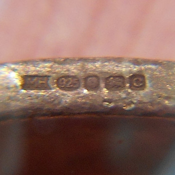 Unknown British bracelet - Victorian Era