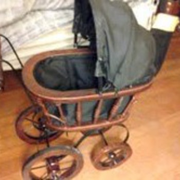 1800's era wood/wicker baby doll buggy