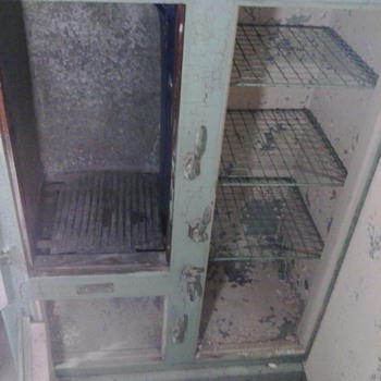 My New Vintage Ice Box